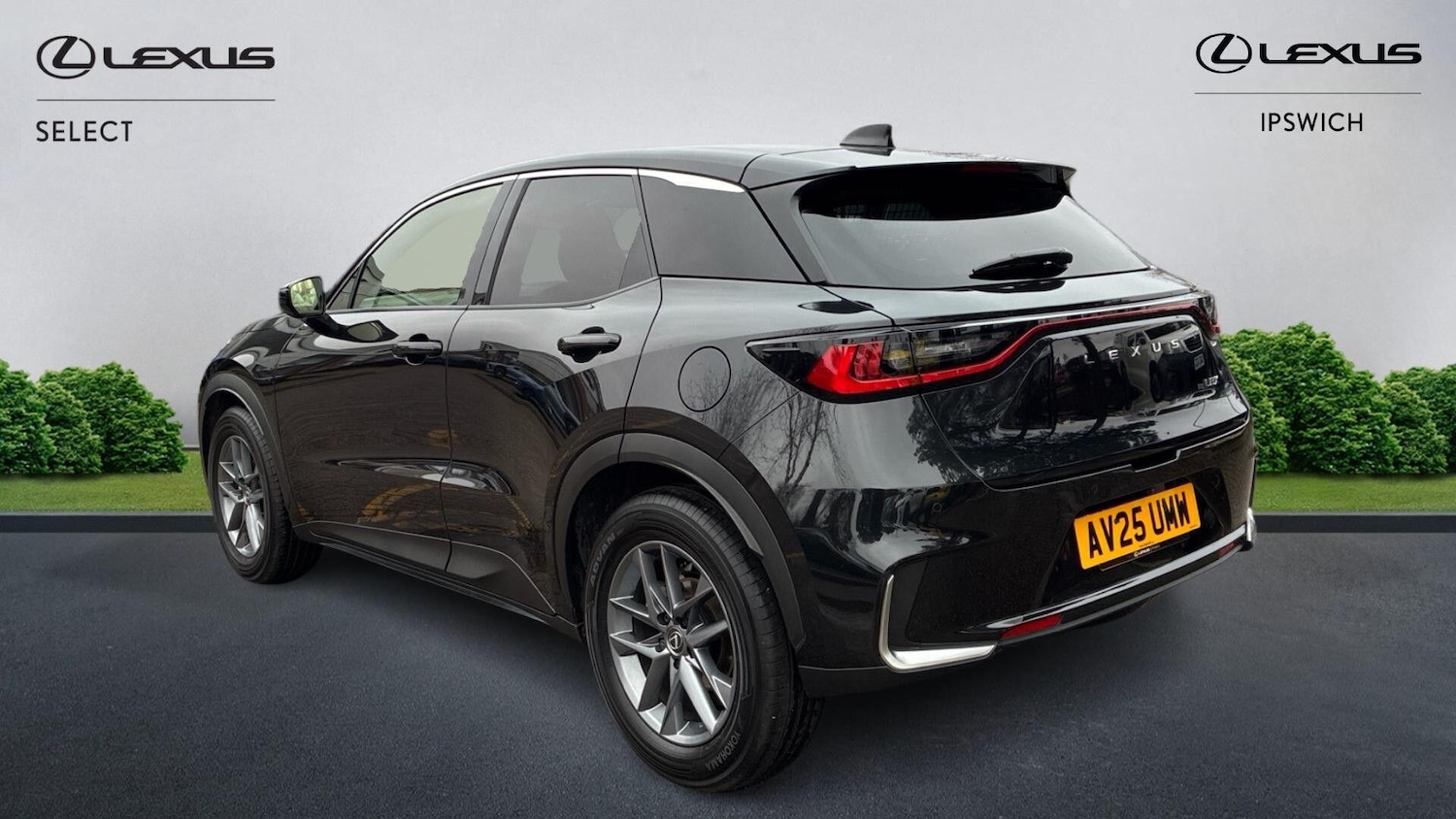 Used Lexus LBX for sale - 77705661: Photo 2