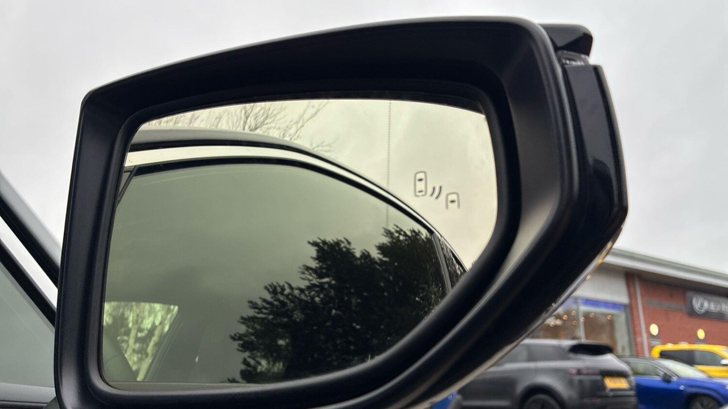 Used Lexus LBX for sale - 77705661: Photo 37