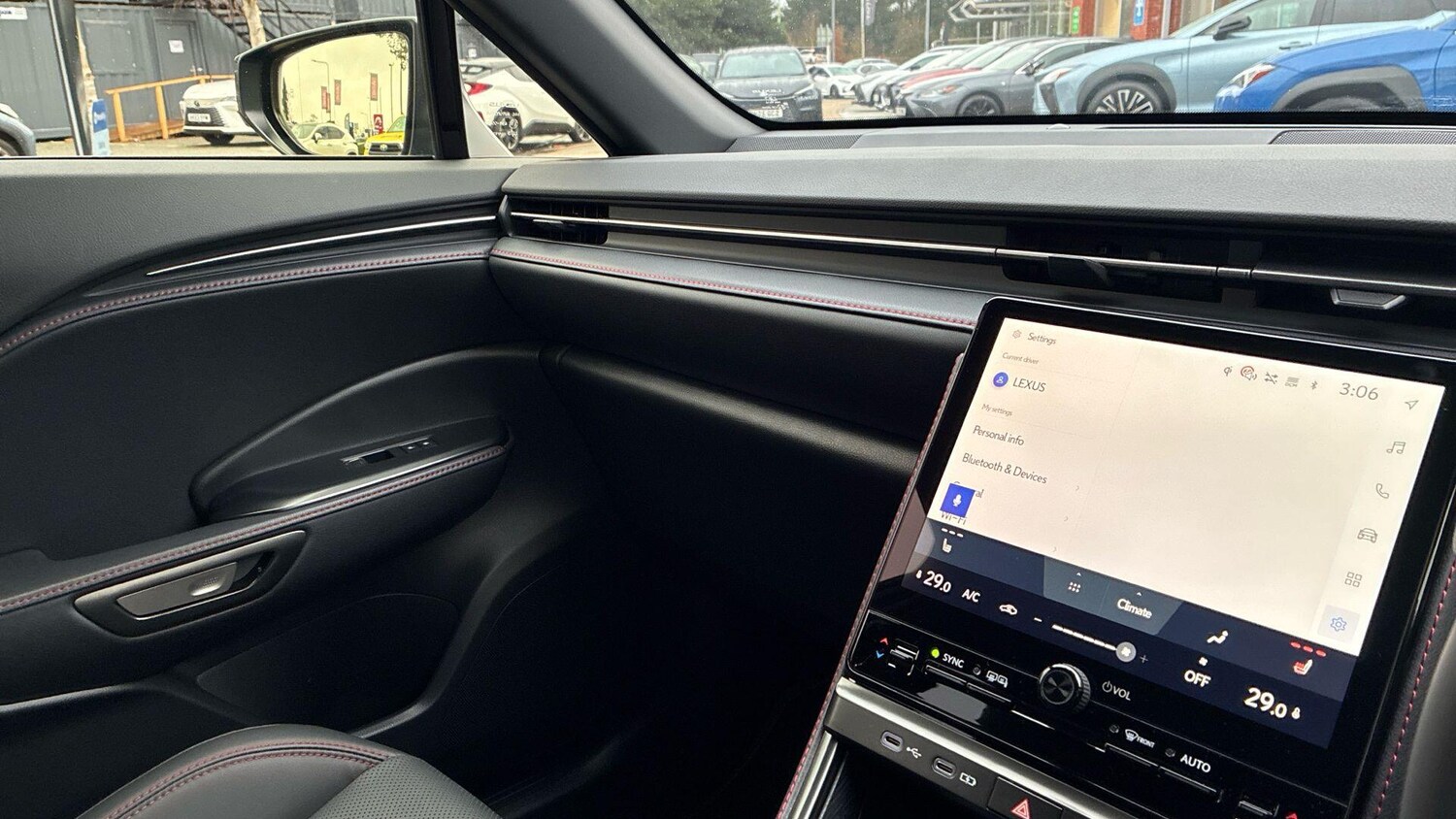 Used Lexus LBX for sale - 77705661: Photo 47