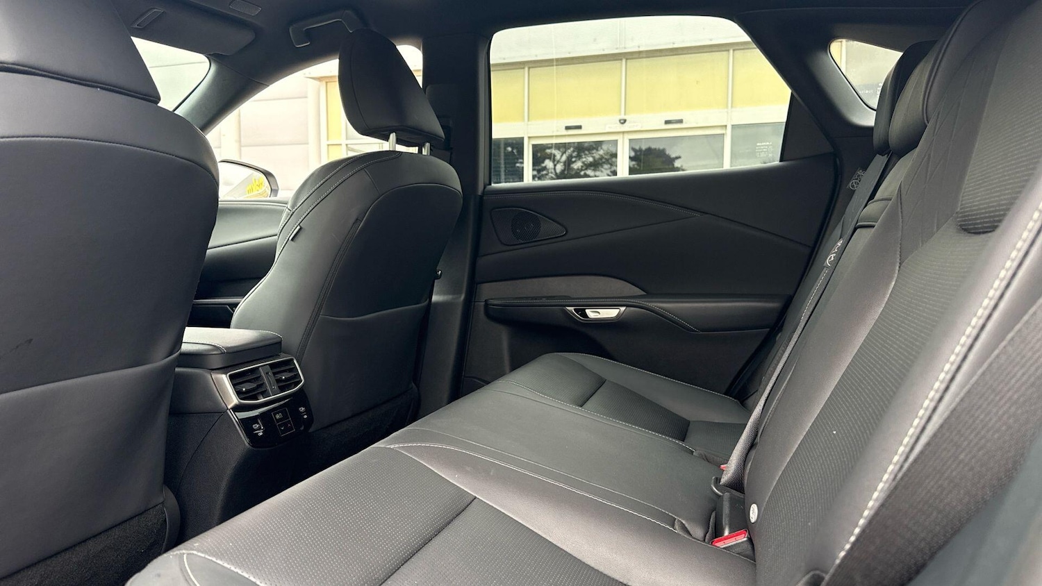 Used Lexus RX 2023 for sale - 76326129: Photo 16