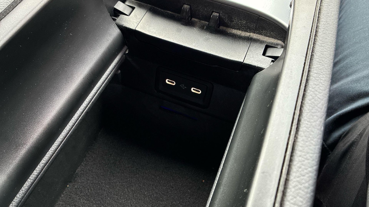 Used Mercedes-Benz C Class 2023 for sale - 76801389: Photo 37