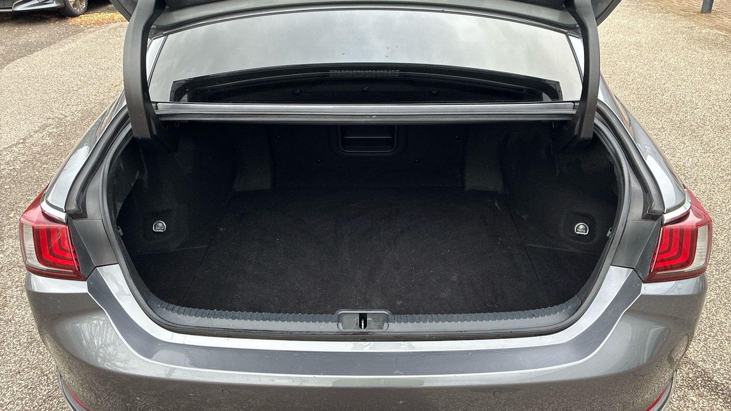 Used Lexus ES 2021 for sale - 76612931: Photo 32