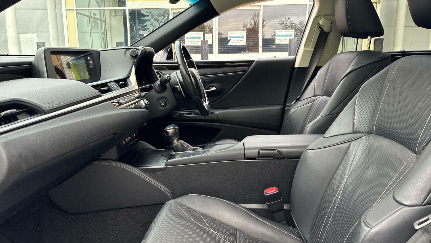 Used Lexus ES 2021 for sale - 76612931: Photo 36