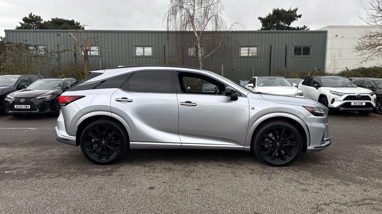 Used Lexus RX 2025 for sale - 76953363: Photo 9