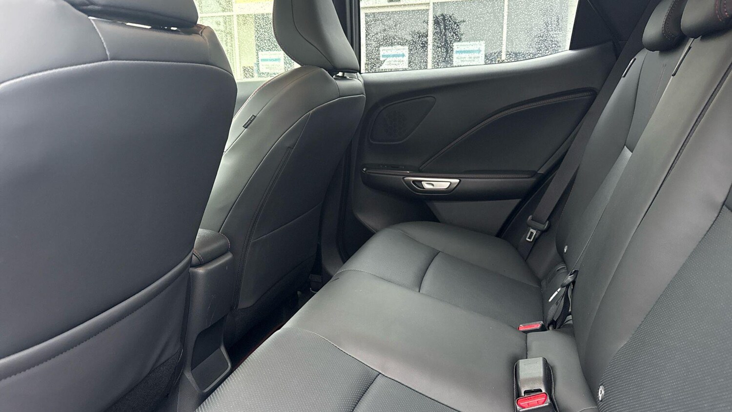 Used Lexus LBX 2025 for sale - 77314582: Photo 15