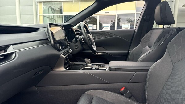 Used Lexus RX 2024 for sale - 76326244: Photo 8