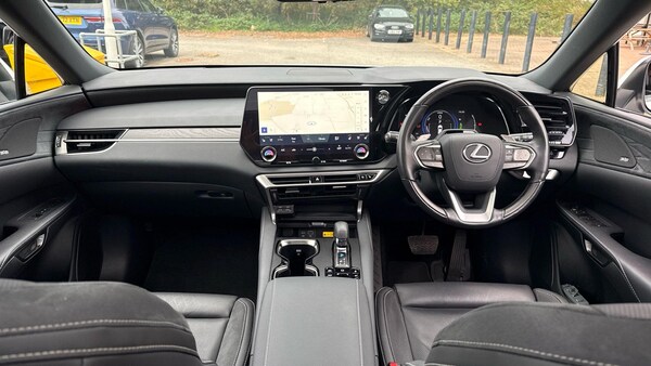 Used Lexus RX 2024 for sale - 76326244: Photo 9