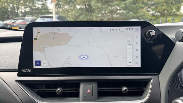Used Lexus UX 2023 for sale - 76326239: Photo 30