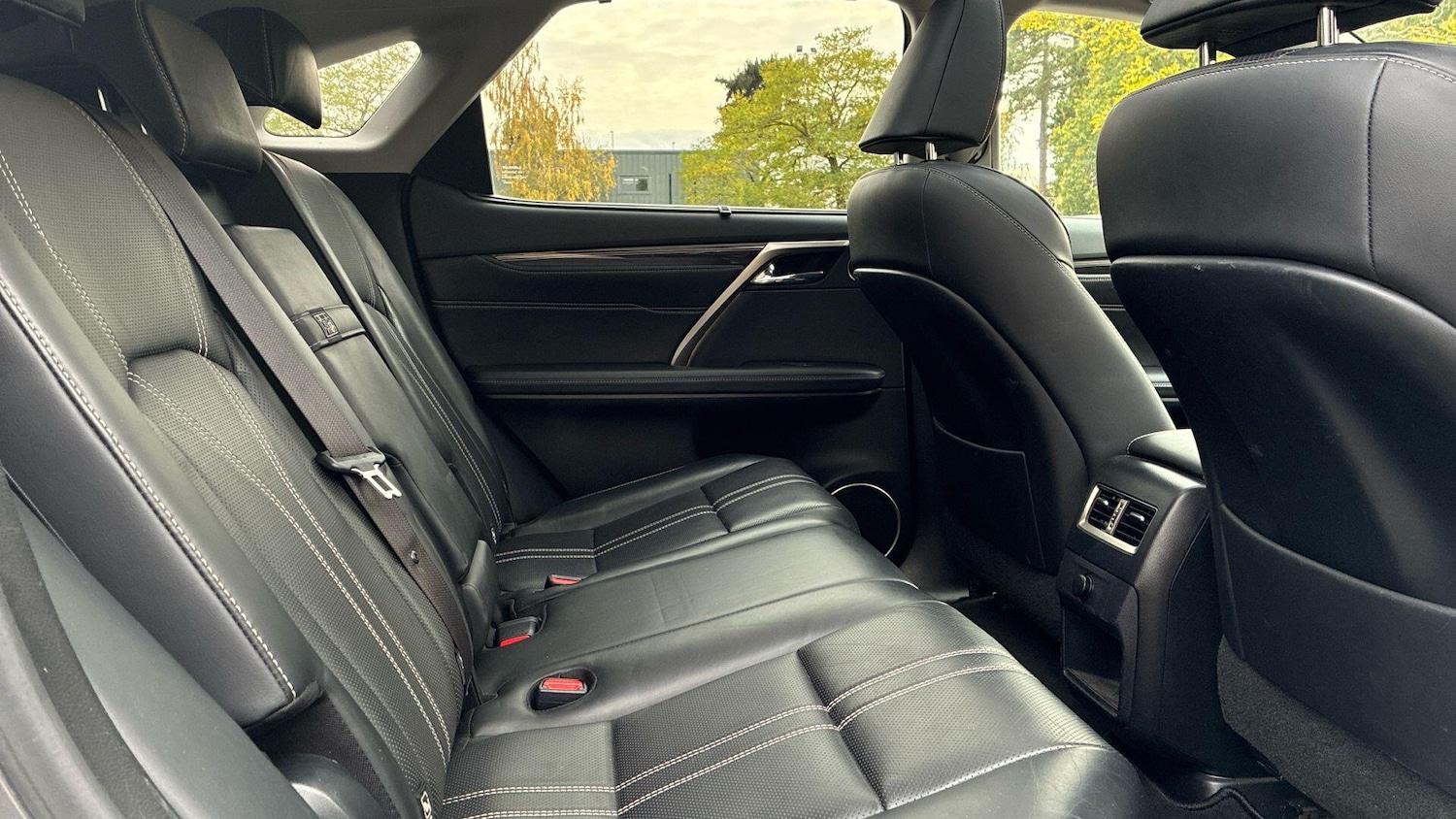 Used Lexus RX 2019 for sale - 76499564: Photo 11