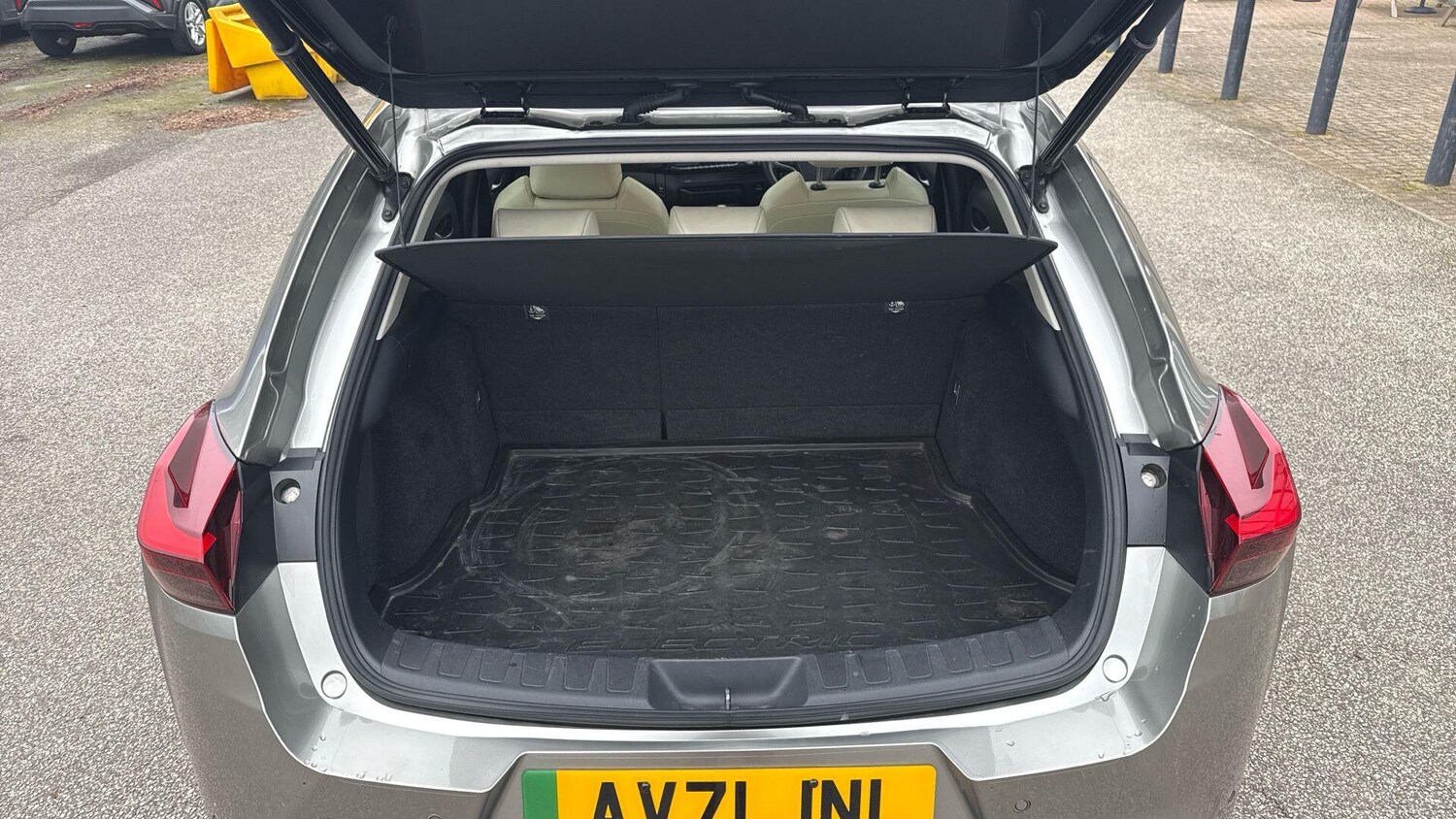 Used Lexus UX 2021 for sale - 77978268: Photo 17