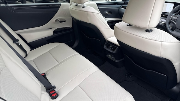 Used Lexus ES 2023 for sale - 76071836: Photo 14