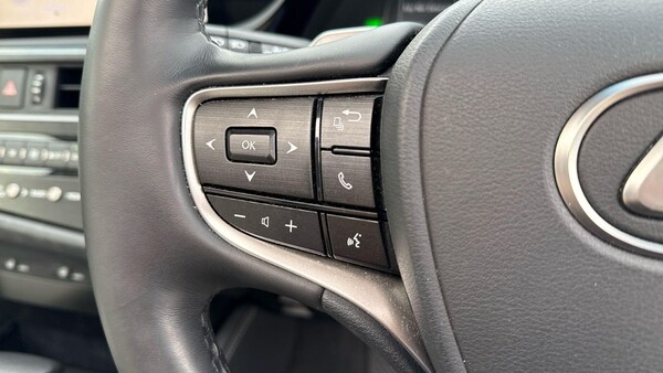 Used Lexus ES 2023 for sale - 76071836: Photo 21