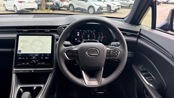 Used Lexus LBX 2025 for sale - 76295473: Photo 10