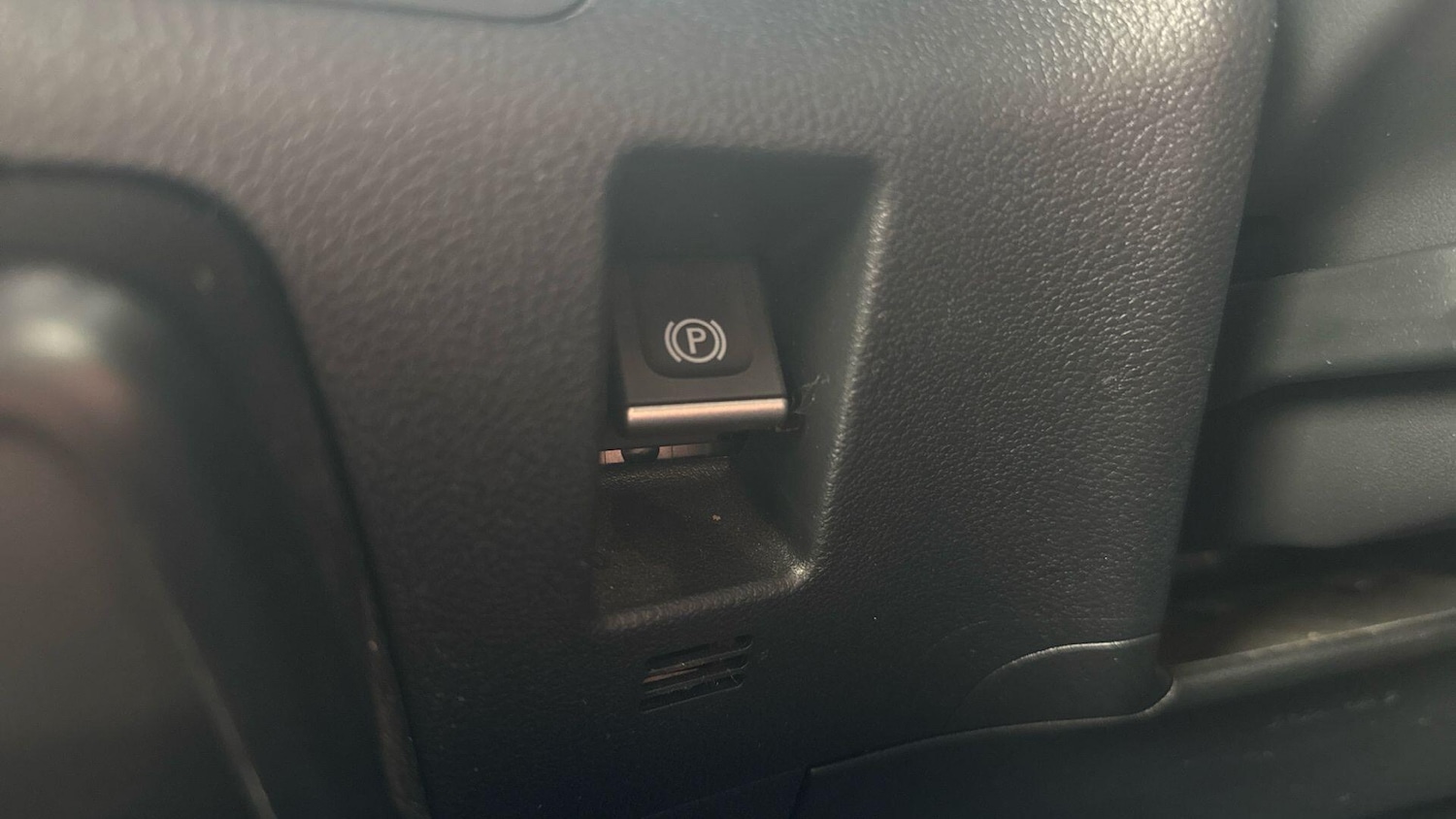 Used Lexus UX 2020 for sale - 77852806: Photo 28