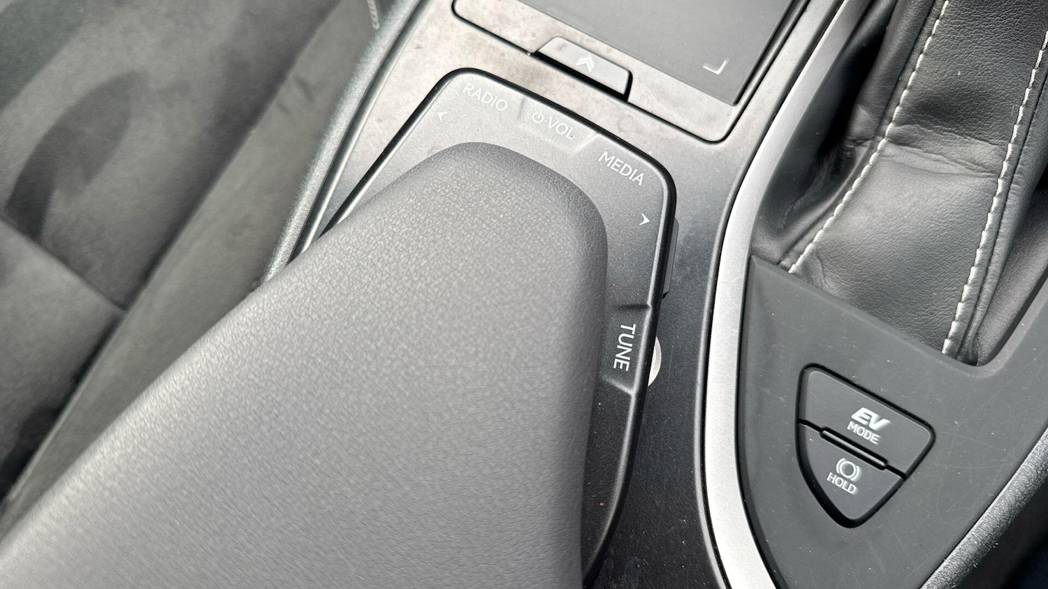 Used Lexus UX 2020 for sale - 77852806: Photo 33