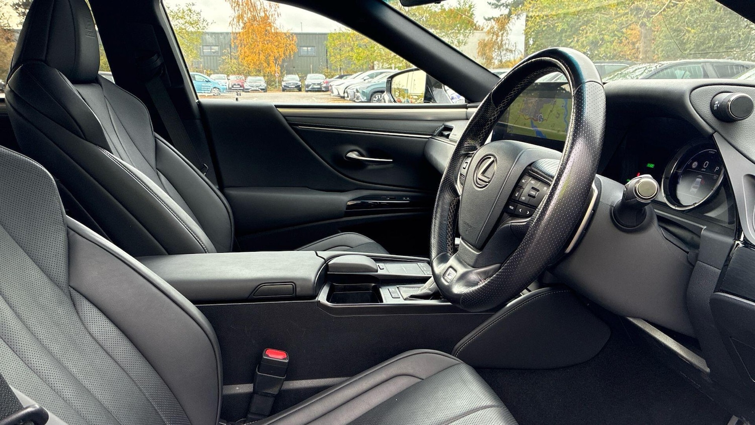 Used Lexus ES 2022 for sale - 76498496: Photo 15