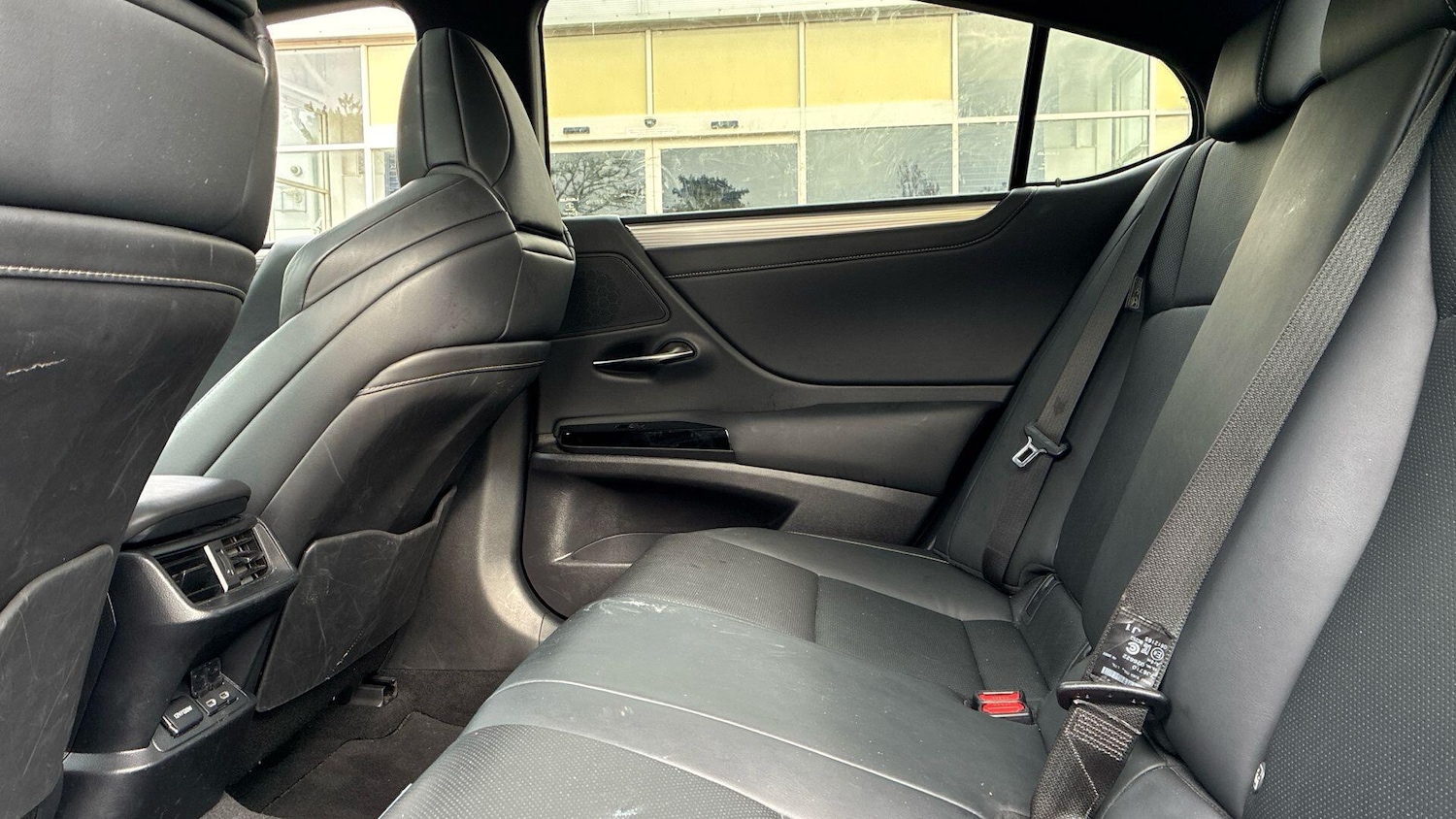 Used Lexus ES 2022 for sale - 76498496: Photo 16