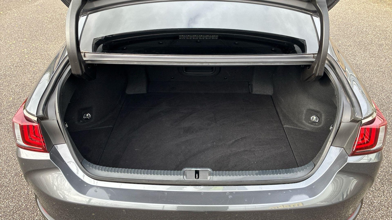 Used Lexus ES 2022 for sale - 76498496: Photo 17