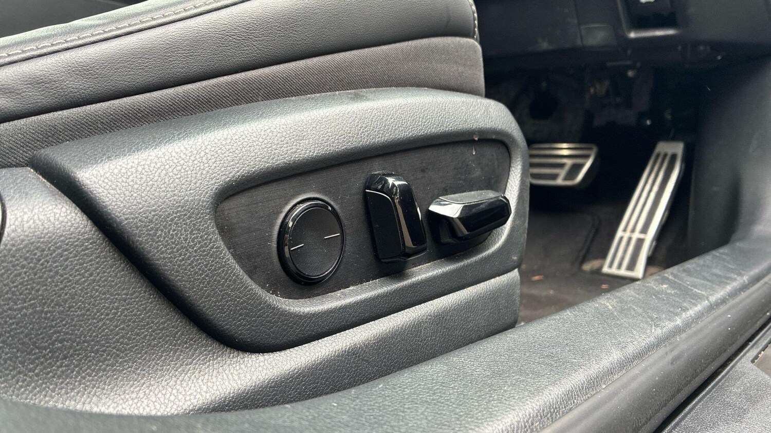 Used Lexus ES 2022 for sale - 76498496: Photo 40