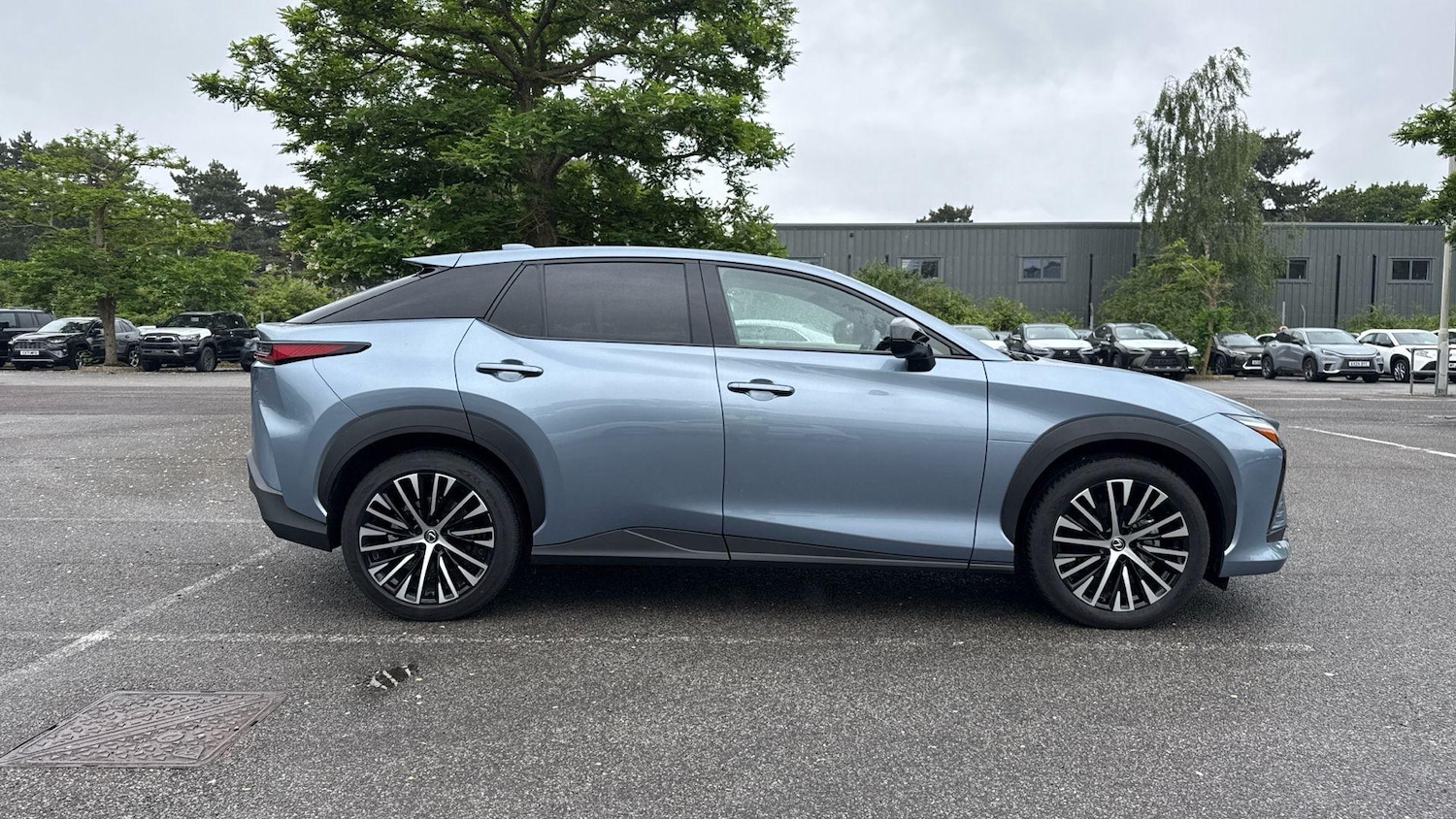 Used Lexus RZ 2024 for sale - 76912785: Photo 10