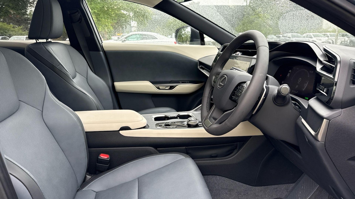 Used Lexus RZ 2024 for sale - 76912785: Photo 22