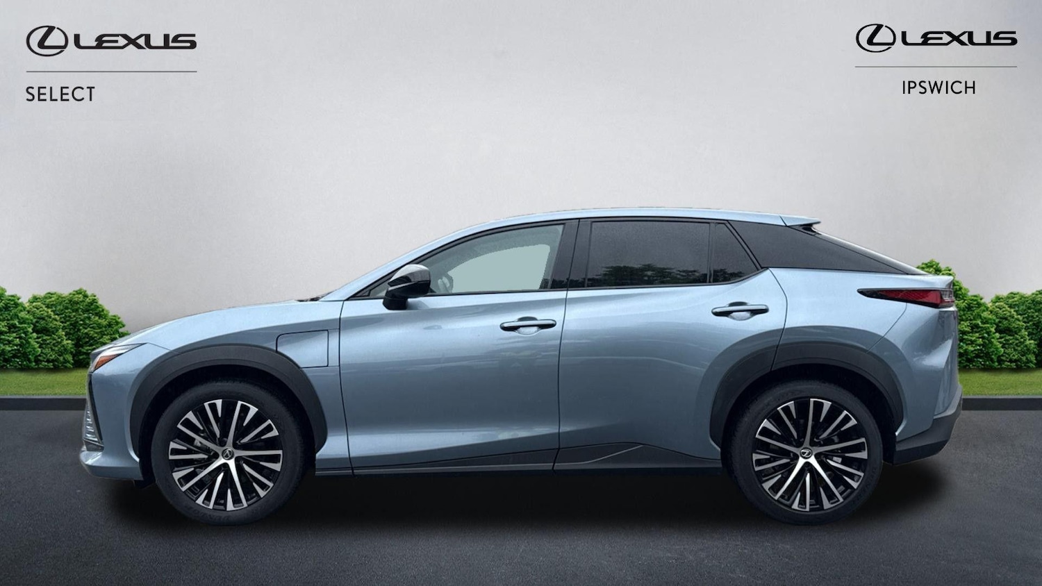 Used Lexus RZ 2024 for sale - 76912785: Photo 3