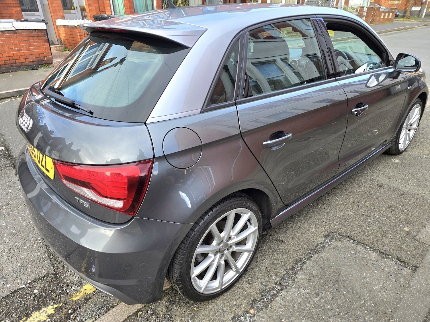 Used Audi A1 2015 for sale - 77837046: Photo 5