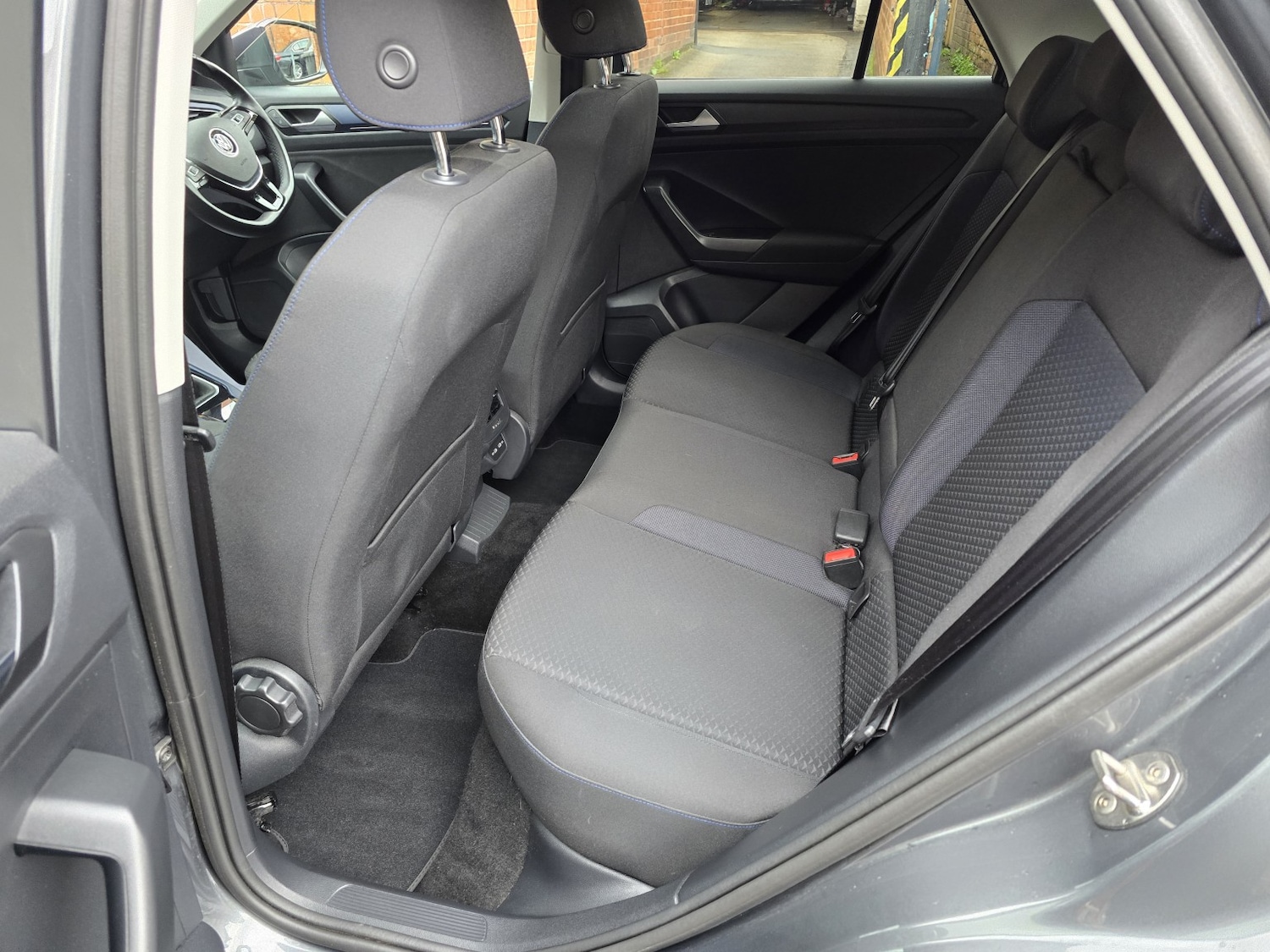 Used Volkswagen T-Roc 2021 for sale - 78182814: Photo 9