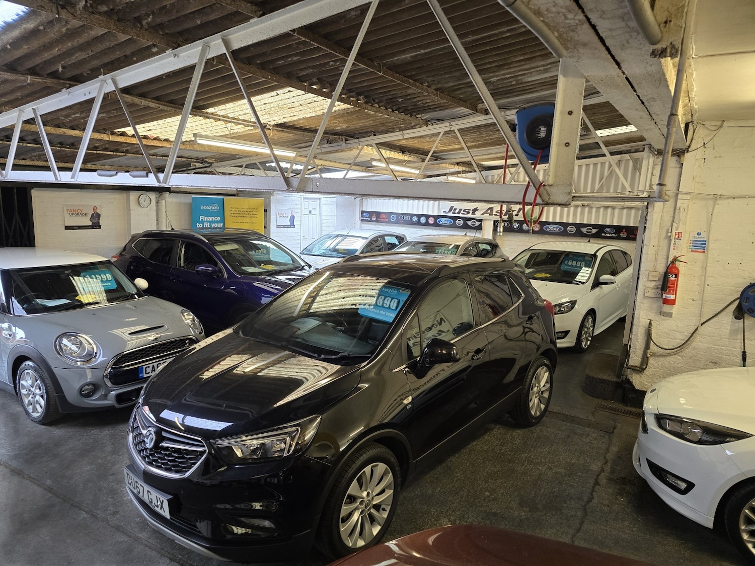 Used Volvo V40 Cross Country 2014 for sale - 78070599: Photo 7