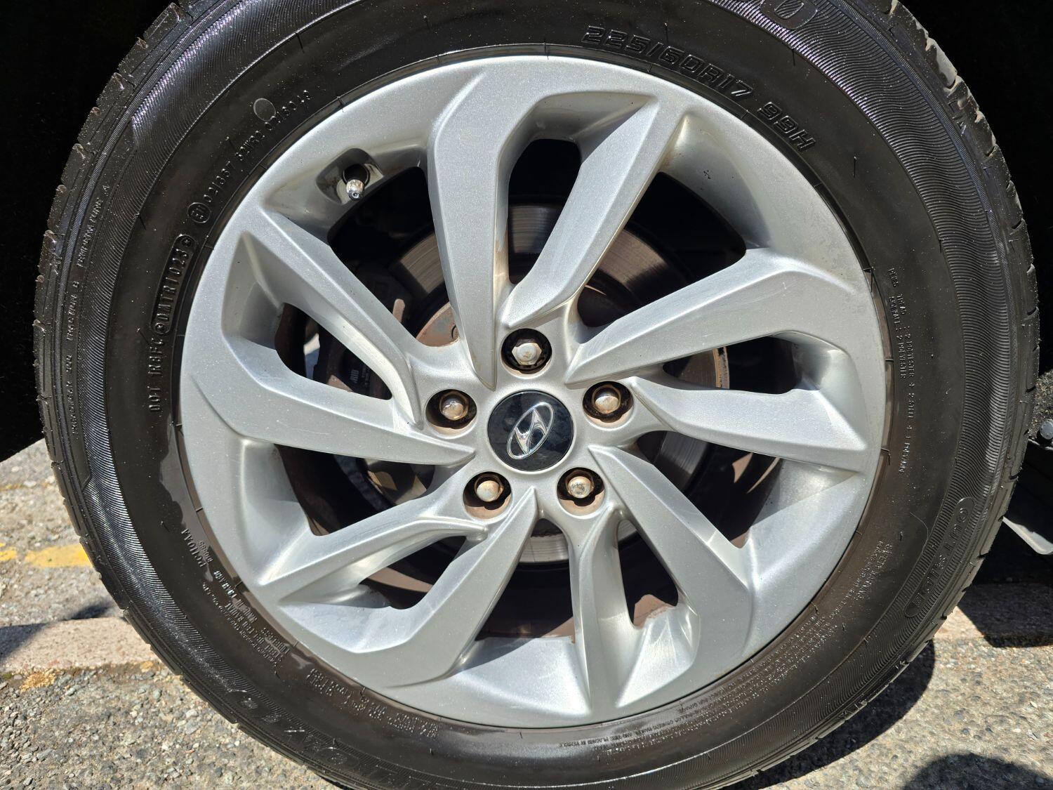 Used Hyundai TUCSON 2018 for sale - 76754168: Photo 9