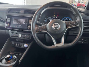 Used Nissan Leaf 2023 for sale - 78790125: Photo
