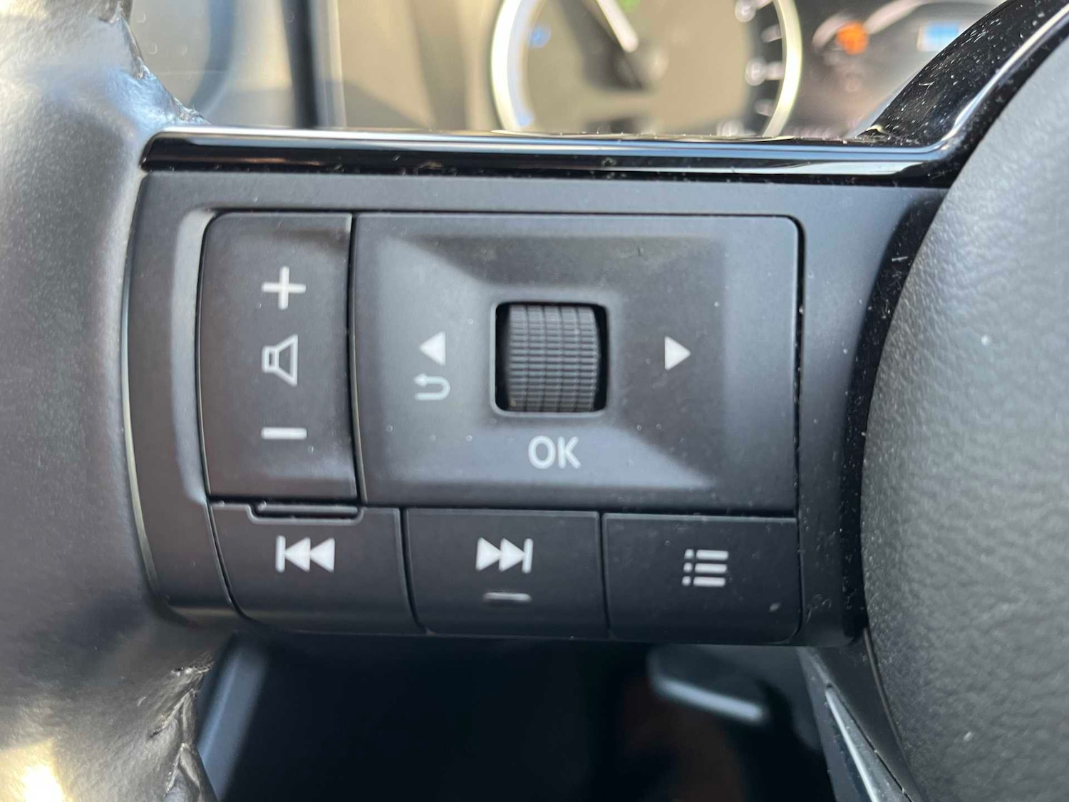 Used Nissan X-Trail 2023 for sale - 77201357: Photo 27