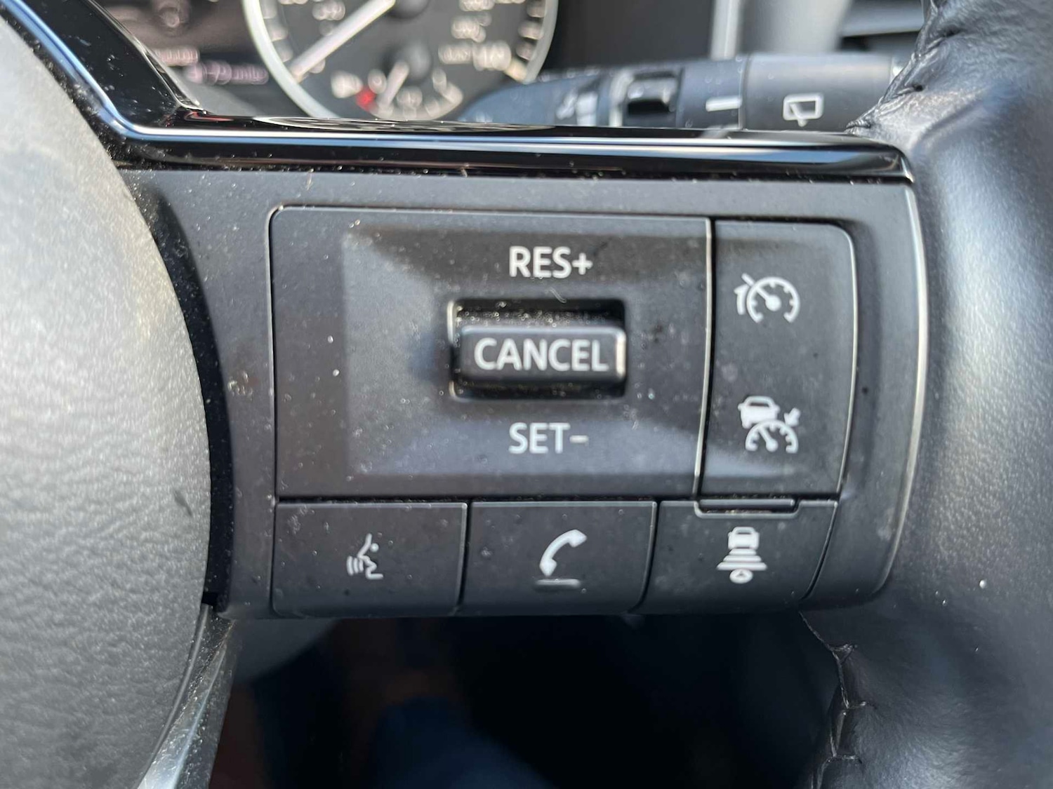 Used Nissan X-Trail 2023 for sale - 77201357: Photo 28