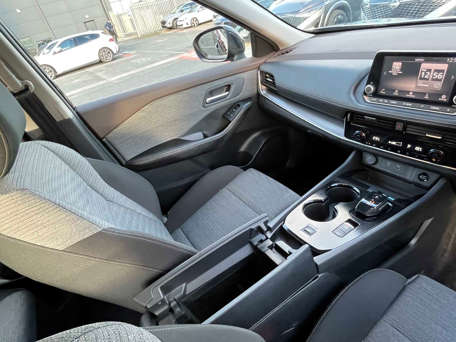 Used Nissan X-Trail 2023 for sale - 77201357: Photo 41