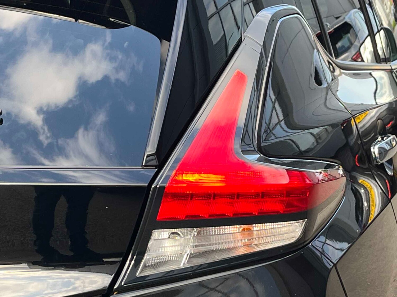 Used Nissan Leaf 2022 for sale - 78191802: Photo 28