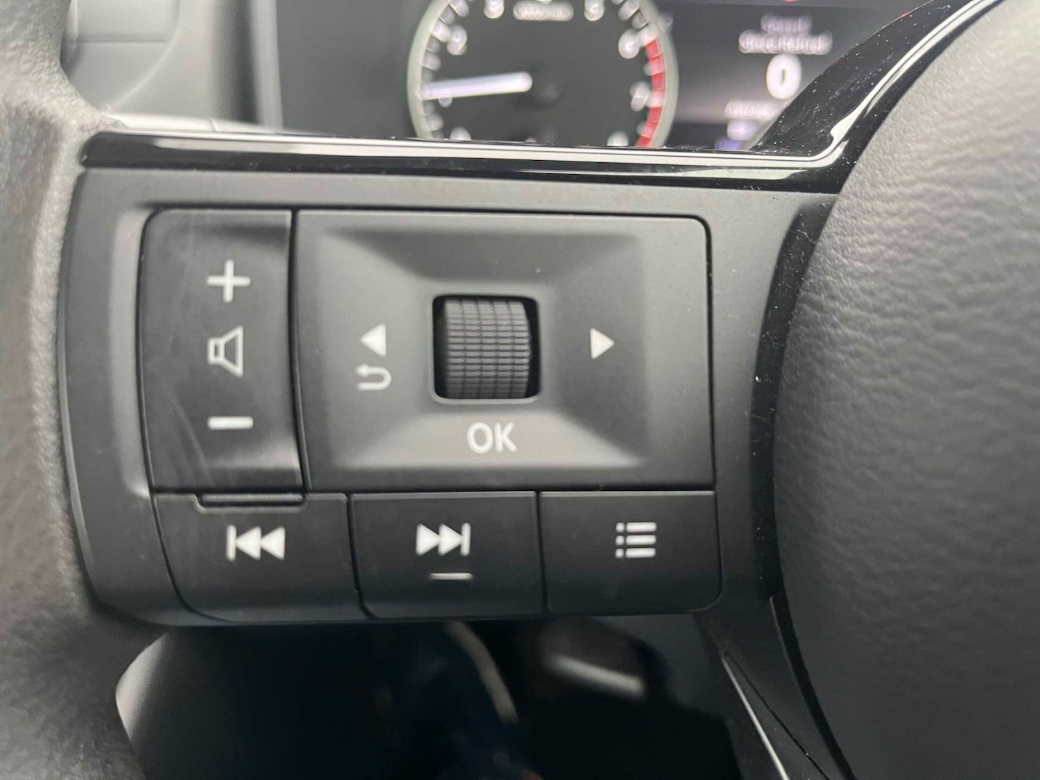 Used Nissan Qashqai 2022 for sale - 76358013: Photo 32