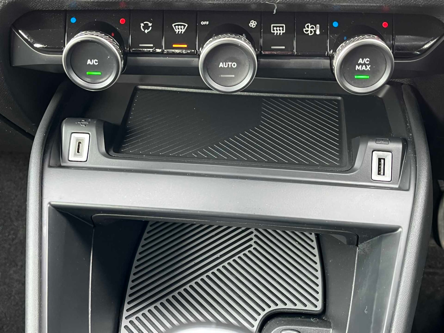 Used Citroen C4 2021 for sale - 77954098: Photo 23