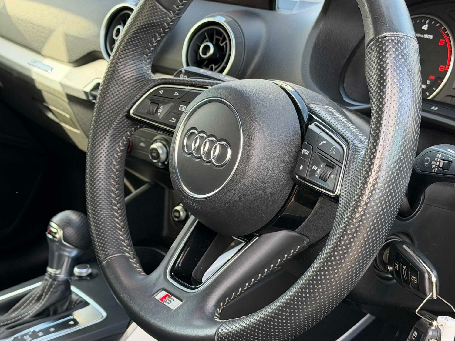 Used Audi Q2 2020 for sale - 76392476: Photo 25