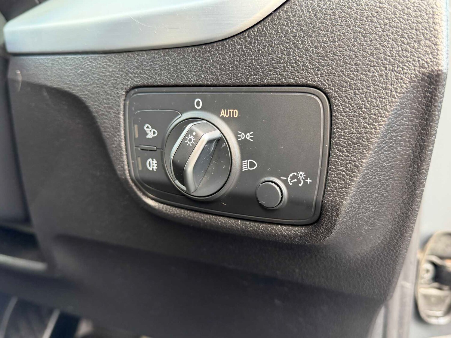 Used Audi Q2 2020 for sale - 76392476: Photo 35