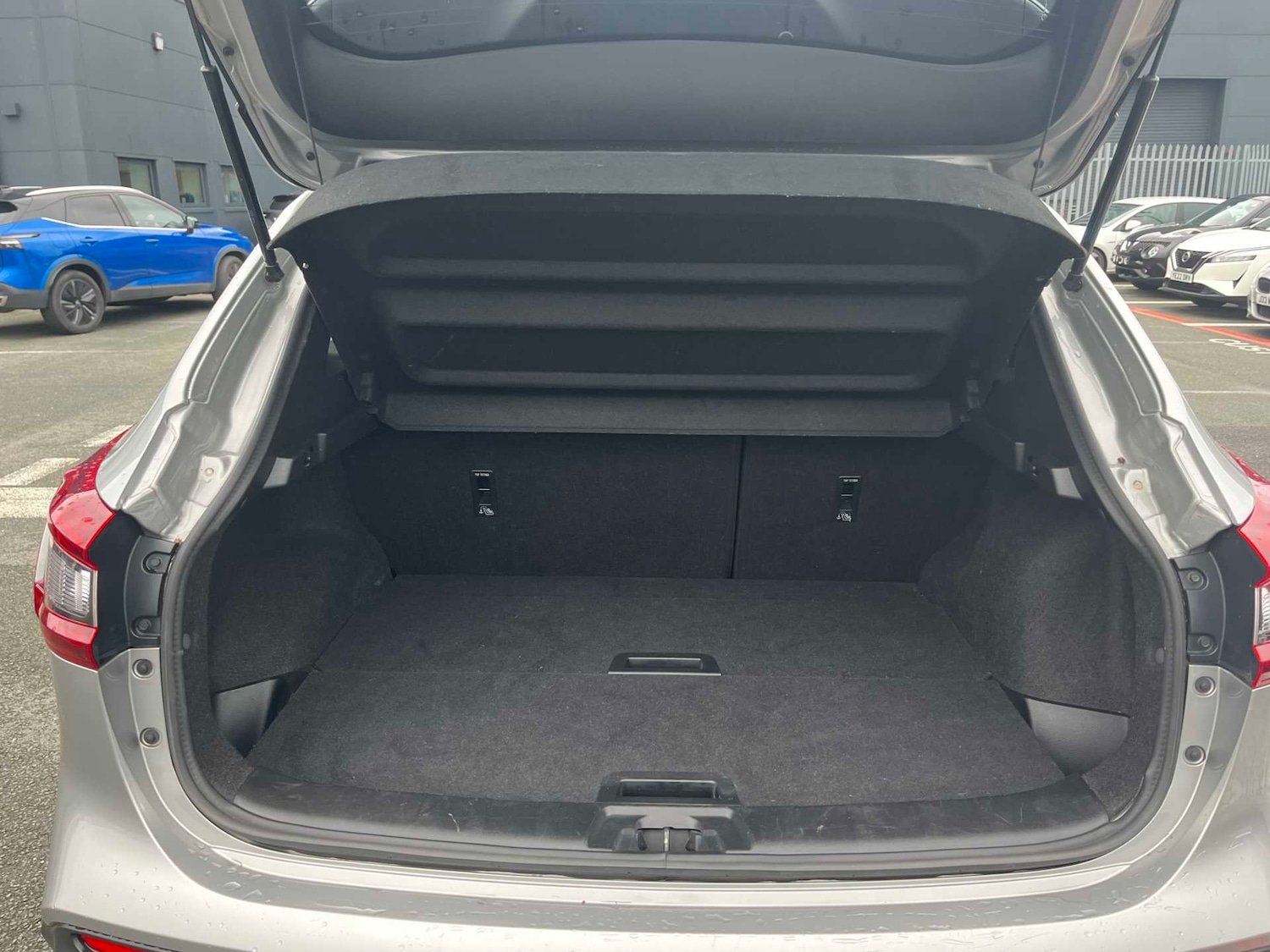 Used Nissan Qashqai 2020 for sale - 77062286: Photo 9