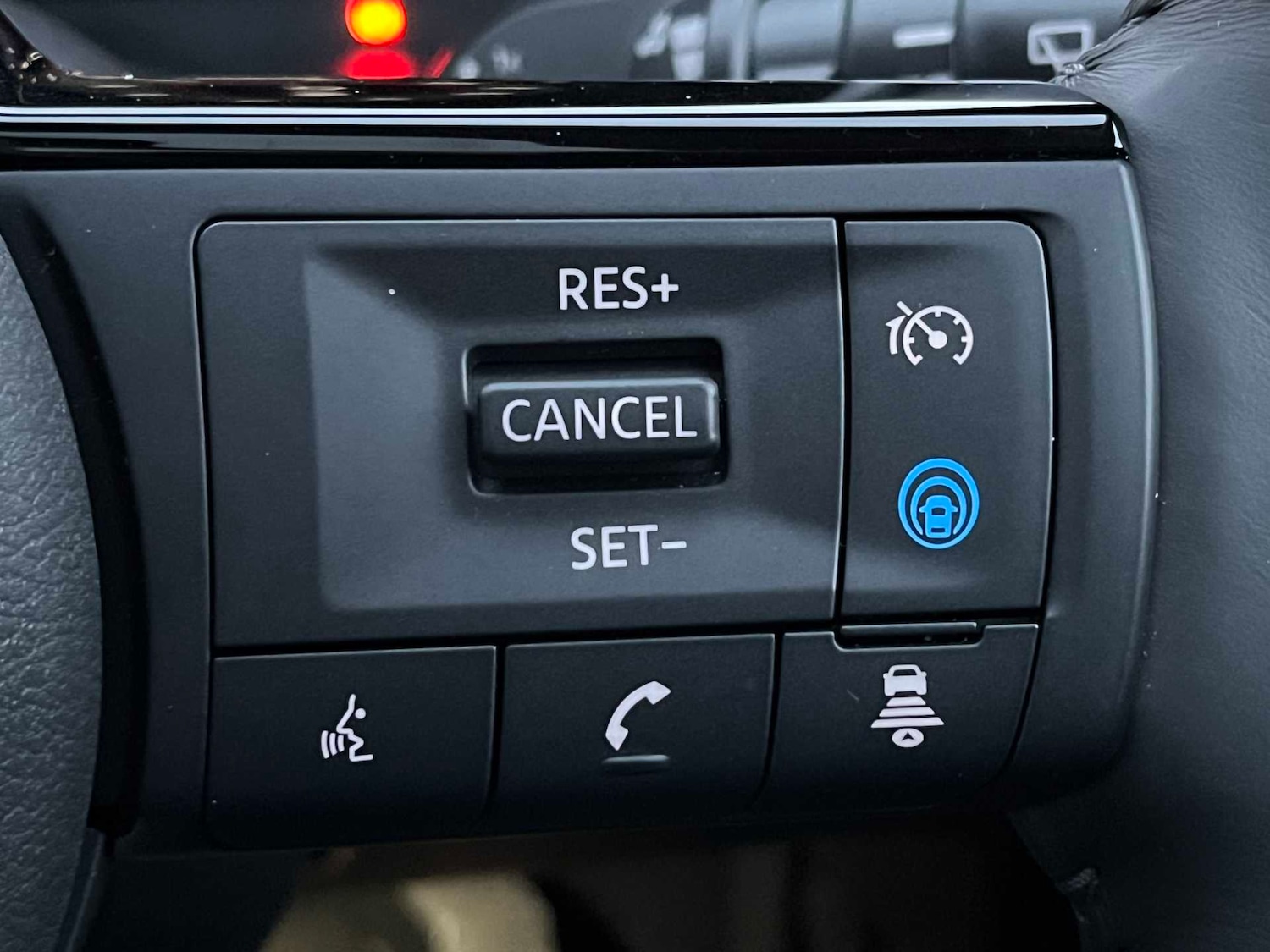 Used Nissan X-Trail 2025 for sale - 77201355: Photo 43