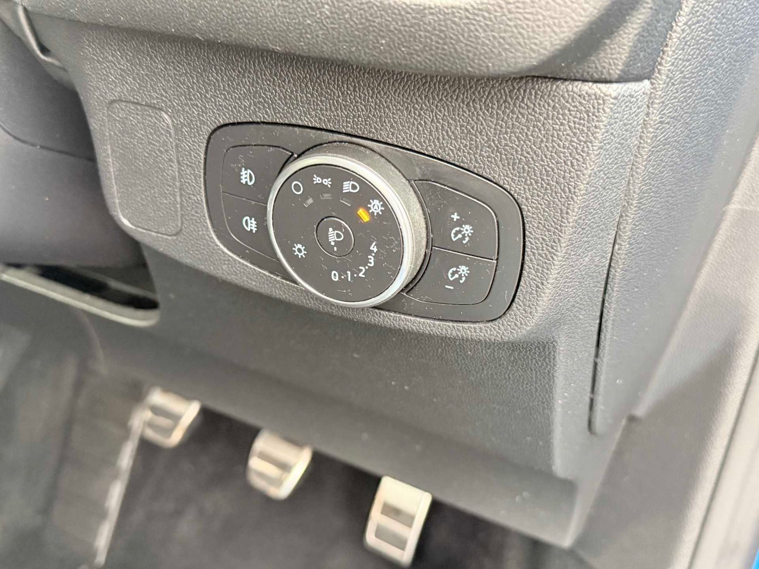 Used Ford Focus 2022 for sale - 76492407: Photo 30