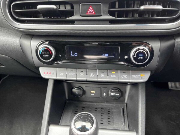 Used Hyundai KONA 2022 for sale - 76127303: Photo 13