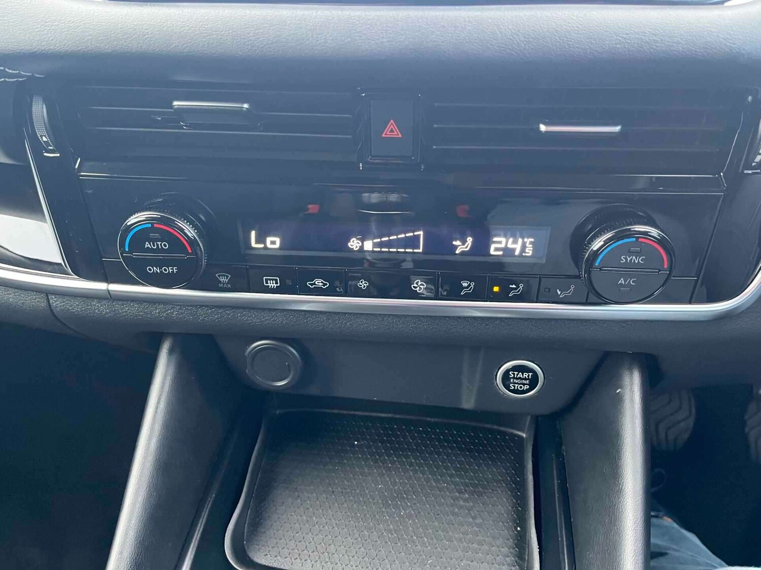 Used Nissan Qashqai 2022 for sale - 76682607: Photo 35