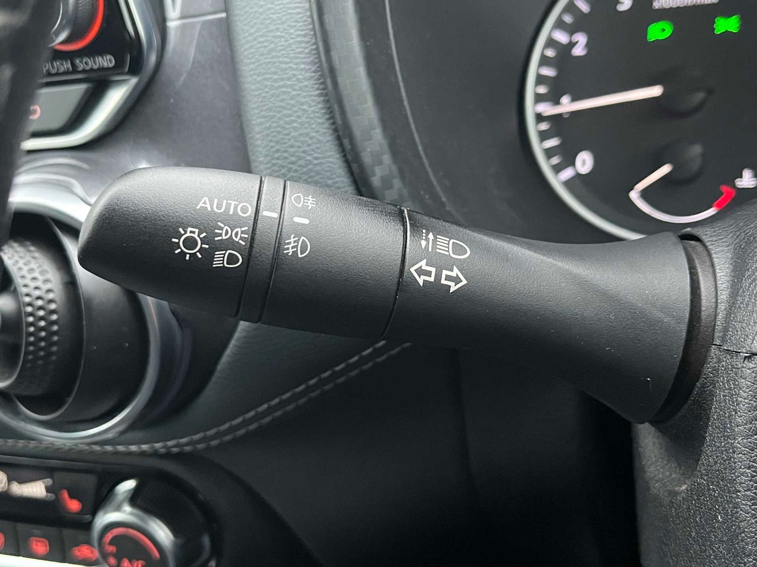 Used Nissan Juke 2022 for sale - 77289277: Photo 38