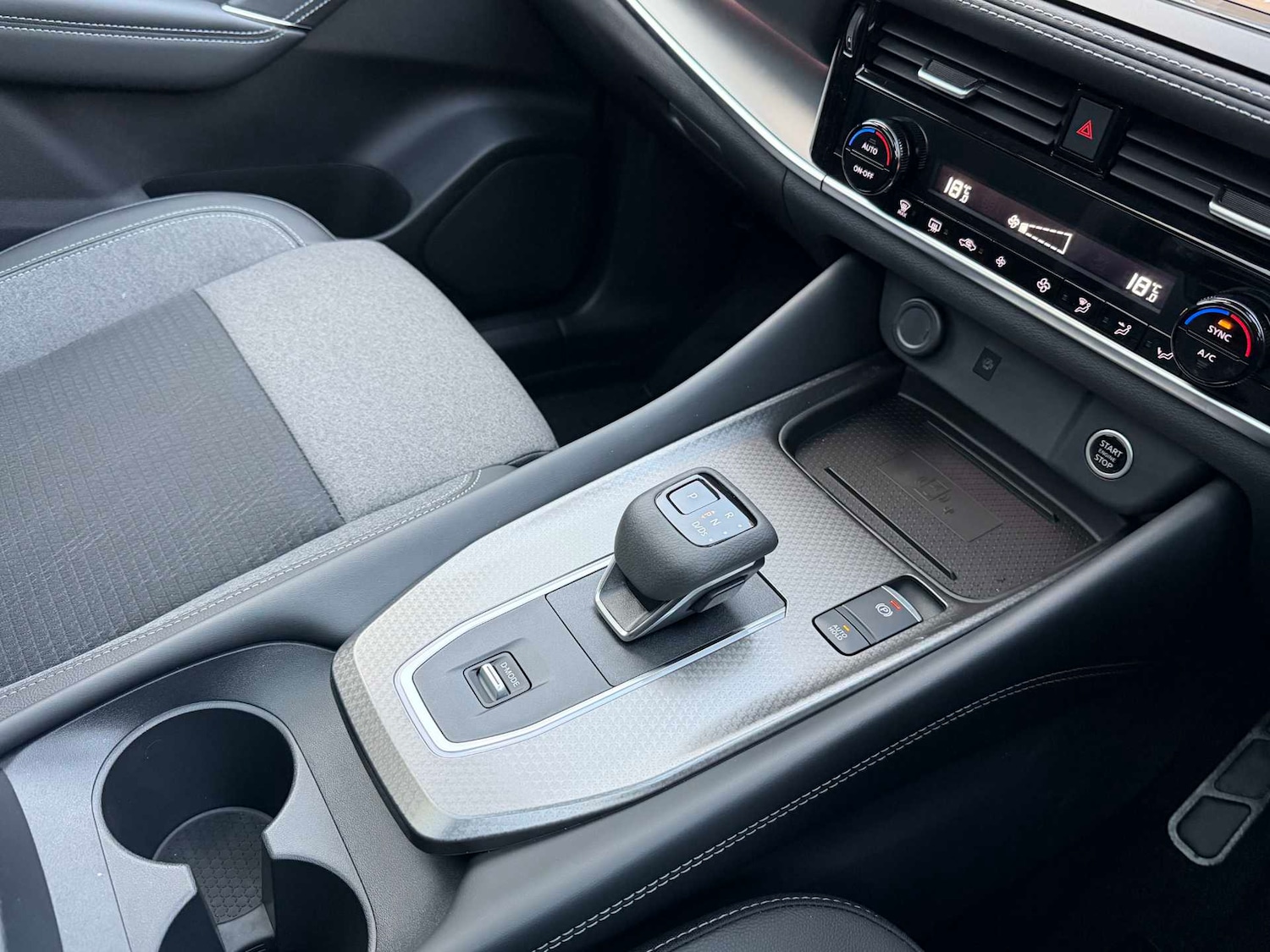 Used Nissan Qashqai 2025 for sale - 76510665: Photo 15