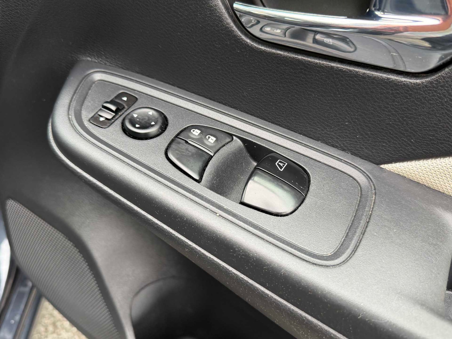 Used Nissan Micra 2019 for sale - 76492411: Photo 28