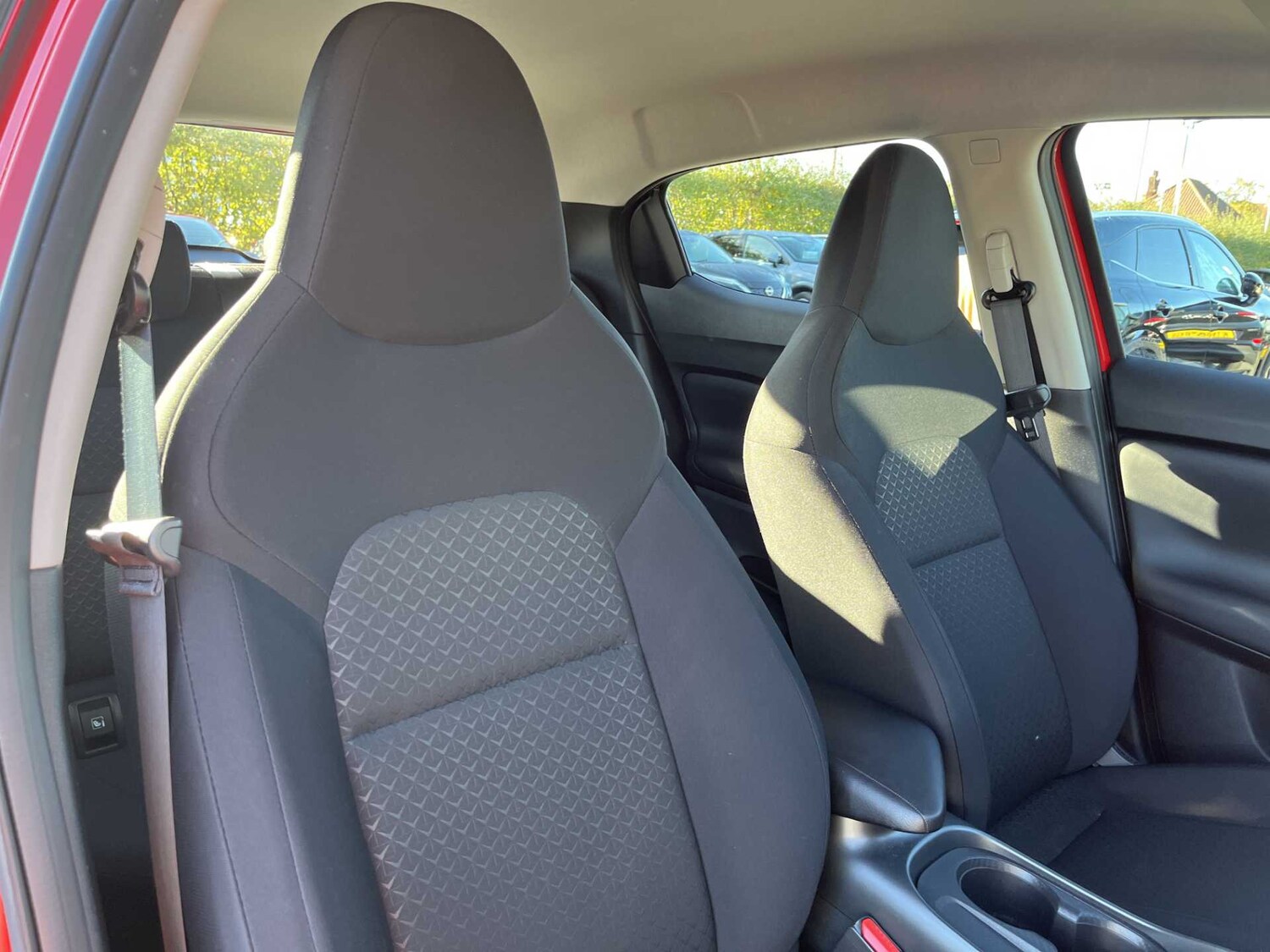 Used Nissan Juke 2024 for sale - 76340605: Photo 39