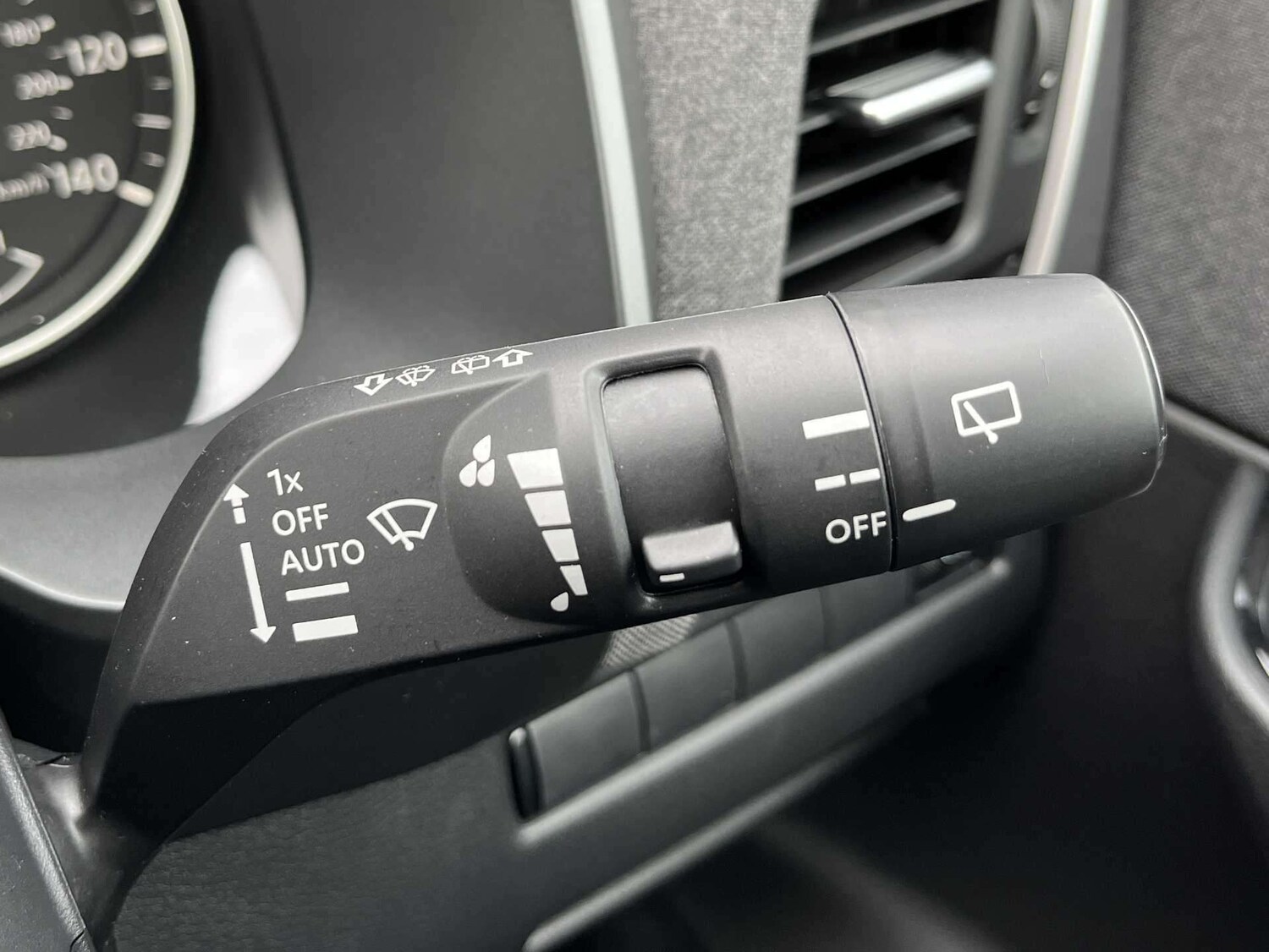 Used Nissan Qashqai 2025 for sale - 76194469: Photo 25