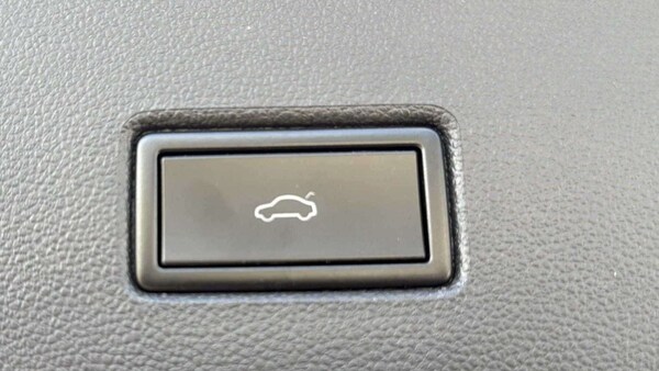 Used Volkswagen T-Roc 2020 for sale - 75513044: Photo 19